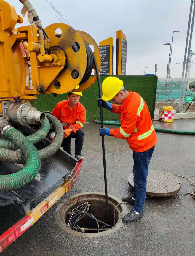 上海抢修排水管道 上海雨污管网清理 上海市政管道疏通清淤_检测_道路