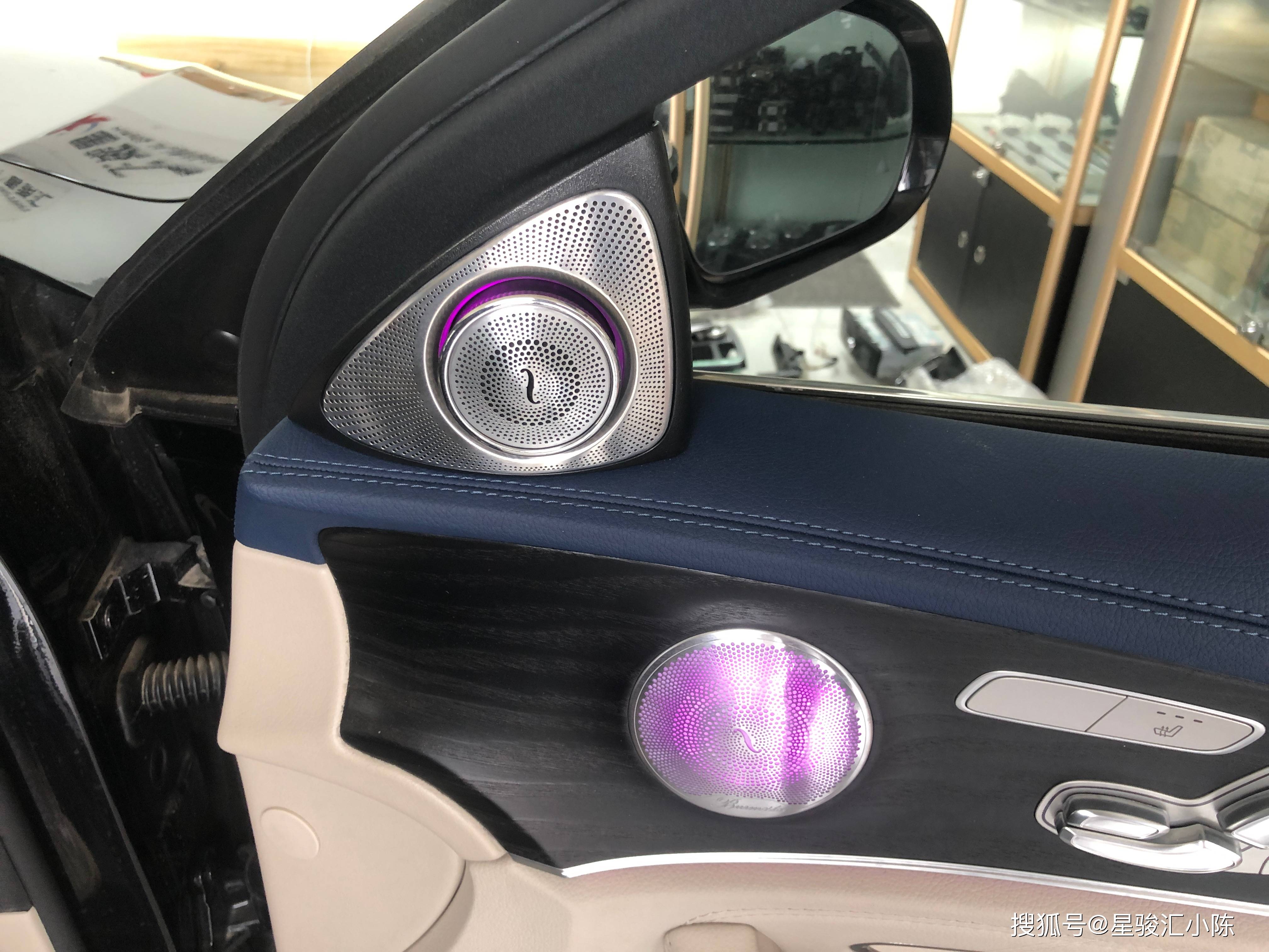 2023款奔驰e300l升级原厂小柏林之声音响,整车一共13个喇叭改装案例