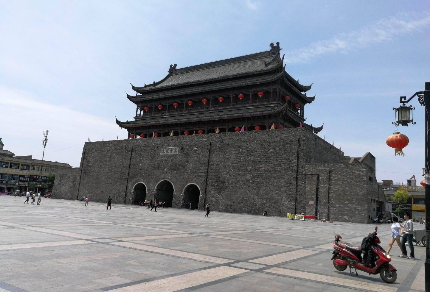 众所周知,明朝的开国皇帝朱元璋就是凤阳人.