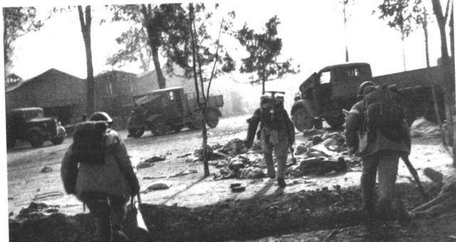 年初涞水一战,三十五军吃了大亏,虎头师师长长被打死,军长自杀.