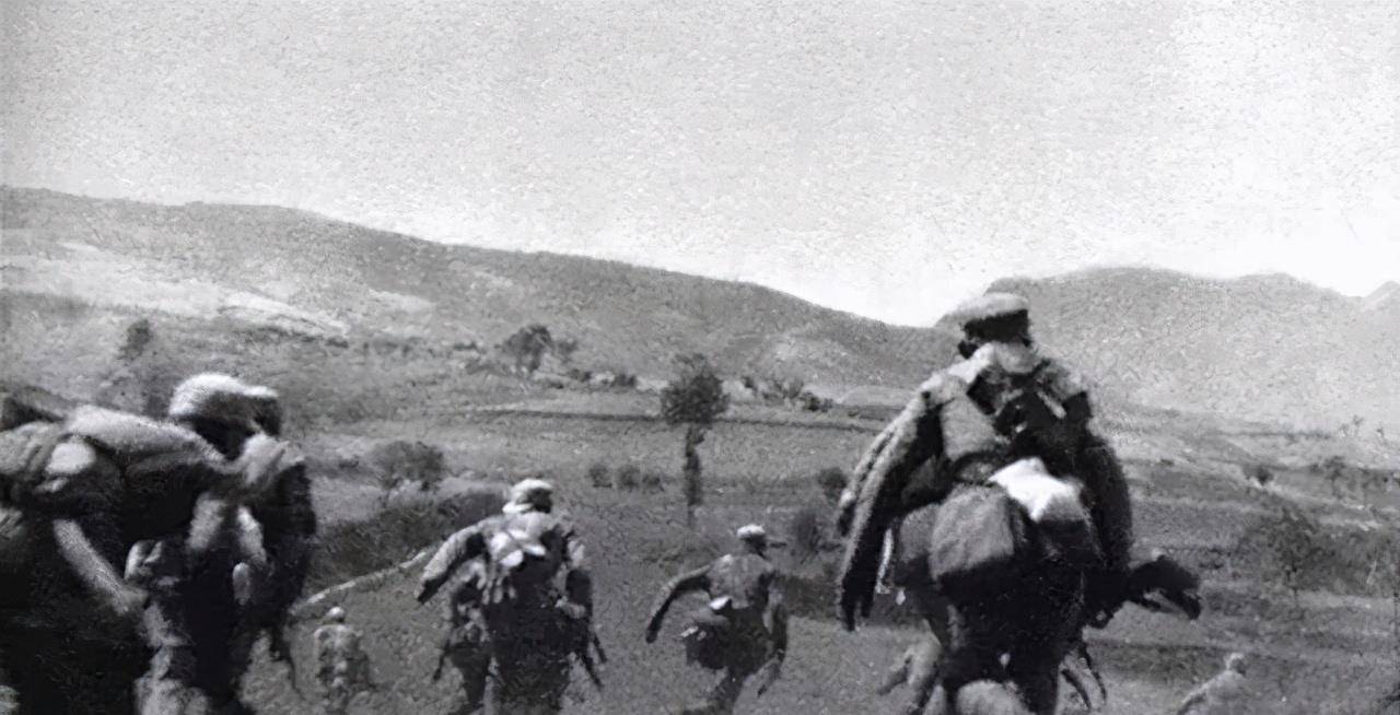 在敌人碾压性的优势兵力面前几乎全身而退,这在世界战争史上都不多见.