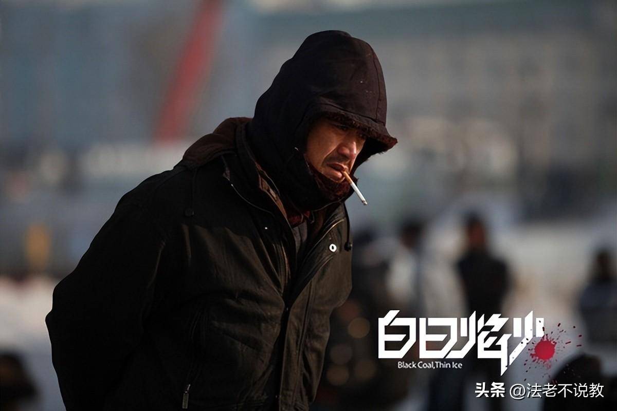 中的"娘炮",《白日焰火》中的"窝囊警察";和刘奕君一样,廖凡也是一个