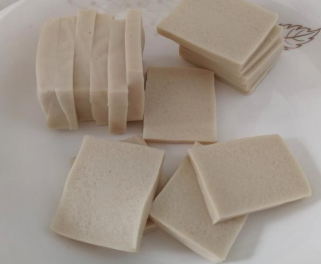 砂锅千页豆腐酿肉