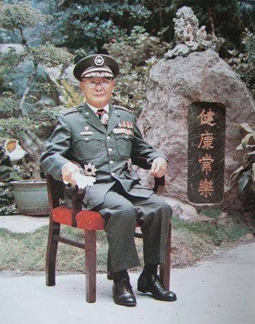 原创何应钦逃到台湾后赴日本看冈村宁次不间断吹捧蒋介石仍遭弃用