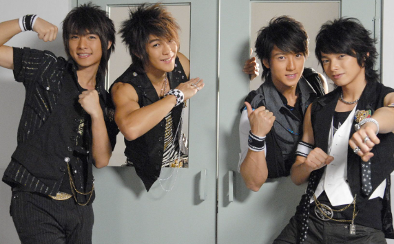 原创国内5大至今未解散的组合最长51年最短17年凤凰传奇最稳定