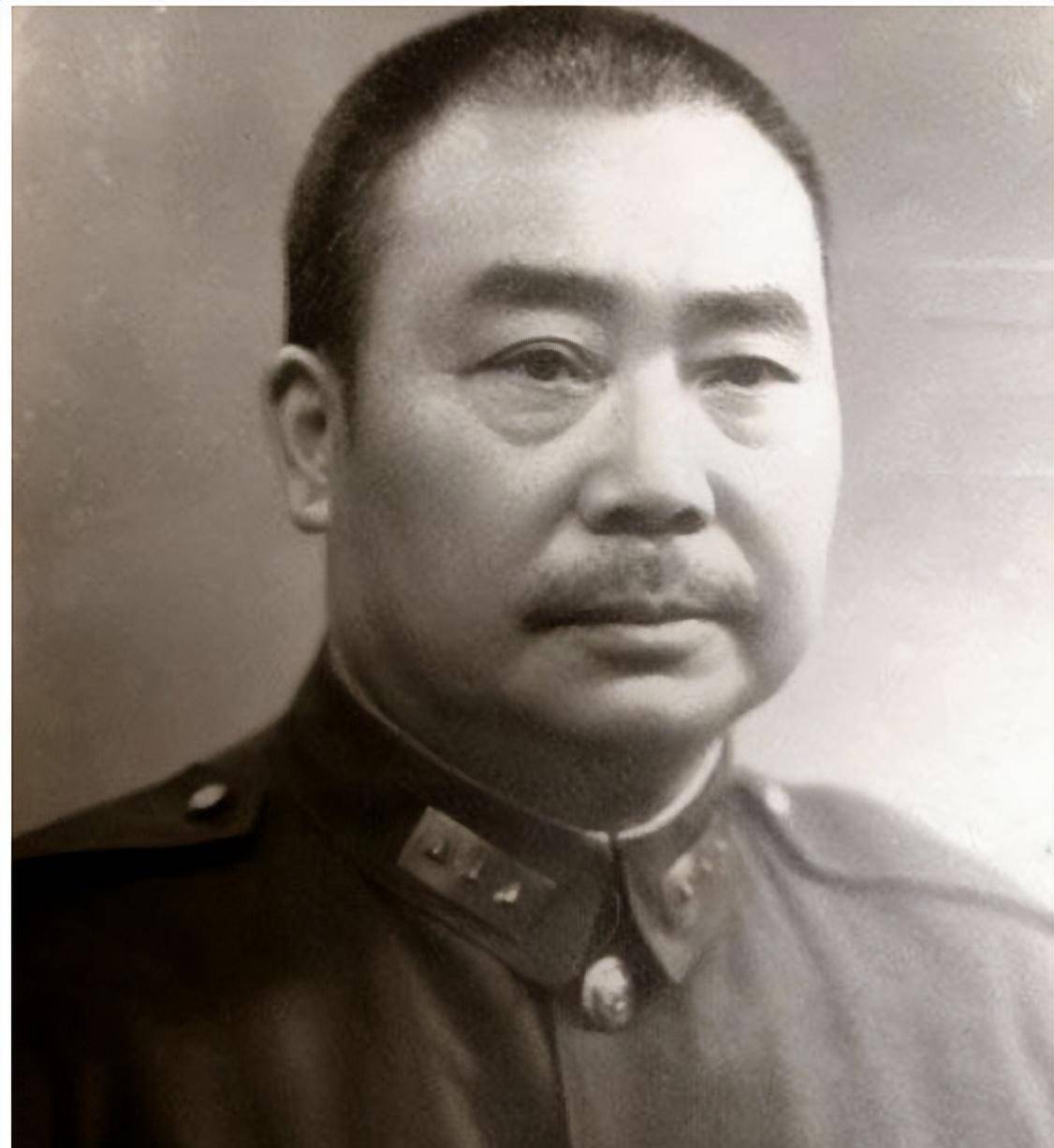 原创15年王道纲来到一烈士墓前喃喃道父亲你可满意现在的生活