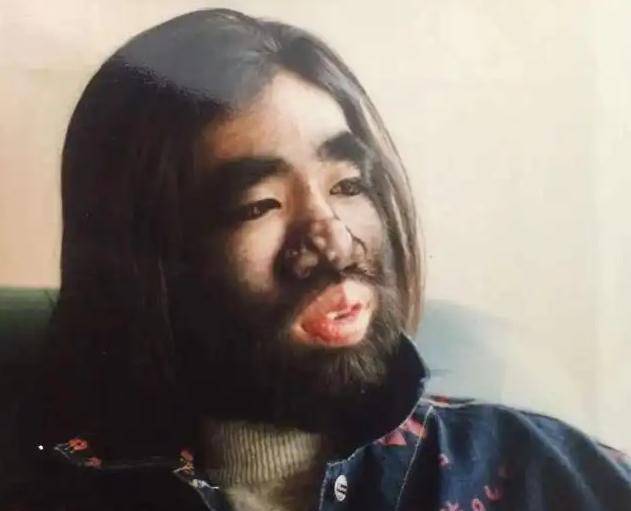 原创刚出生就被研究的于震寰有人花1000万包装他42岁娶90后娇妻