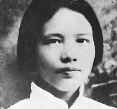 女校以原状还原,走入此处,可依稀感受到向警予等革命先行者留下的气息