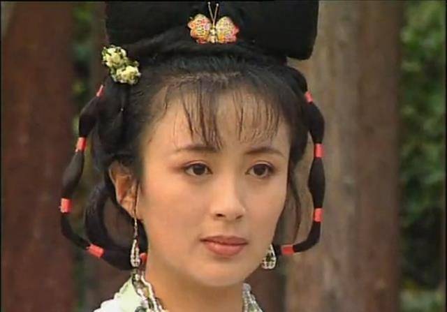 44岁"抛家弃子"再度翻红_杨童舒_徐盈盈_角色