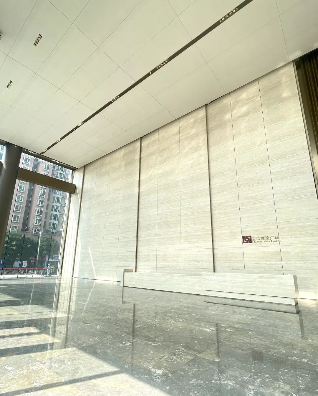 南山科技园旁立润富达广场一手甲级写字楼发售200㎡起售现楼即买即用