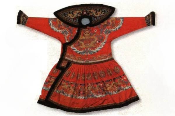 尚织汉服学塾清朝服饰大观色彩斑斓彰显时代风华