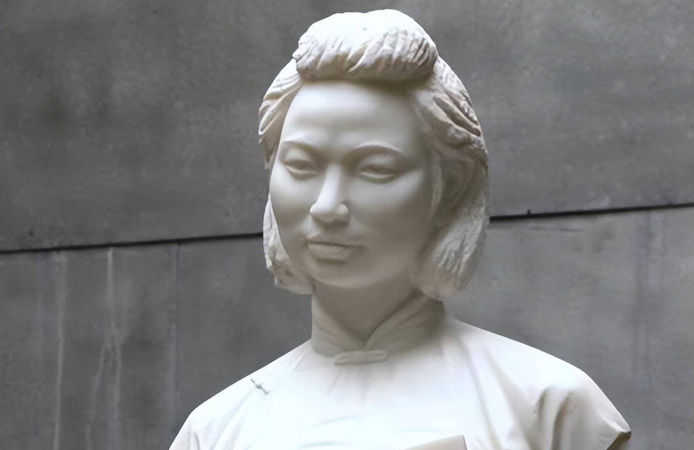 原创渣滓洞催命判官张界潜逃8年化身烟贩却被妻子的情夫揭发