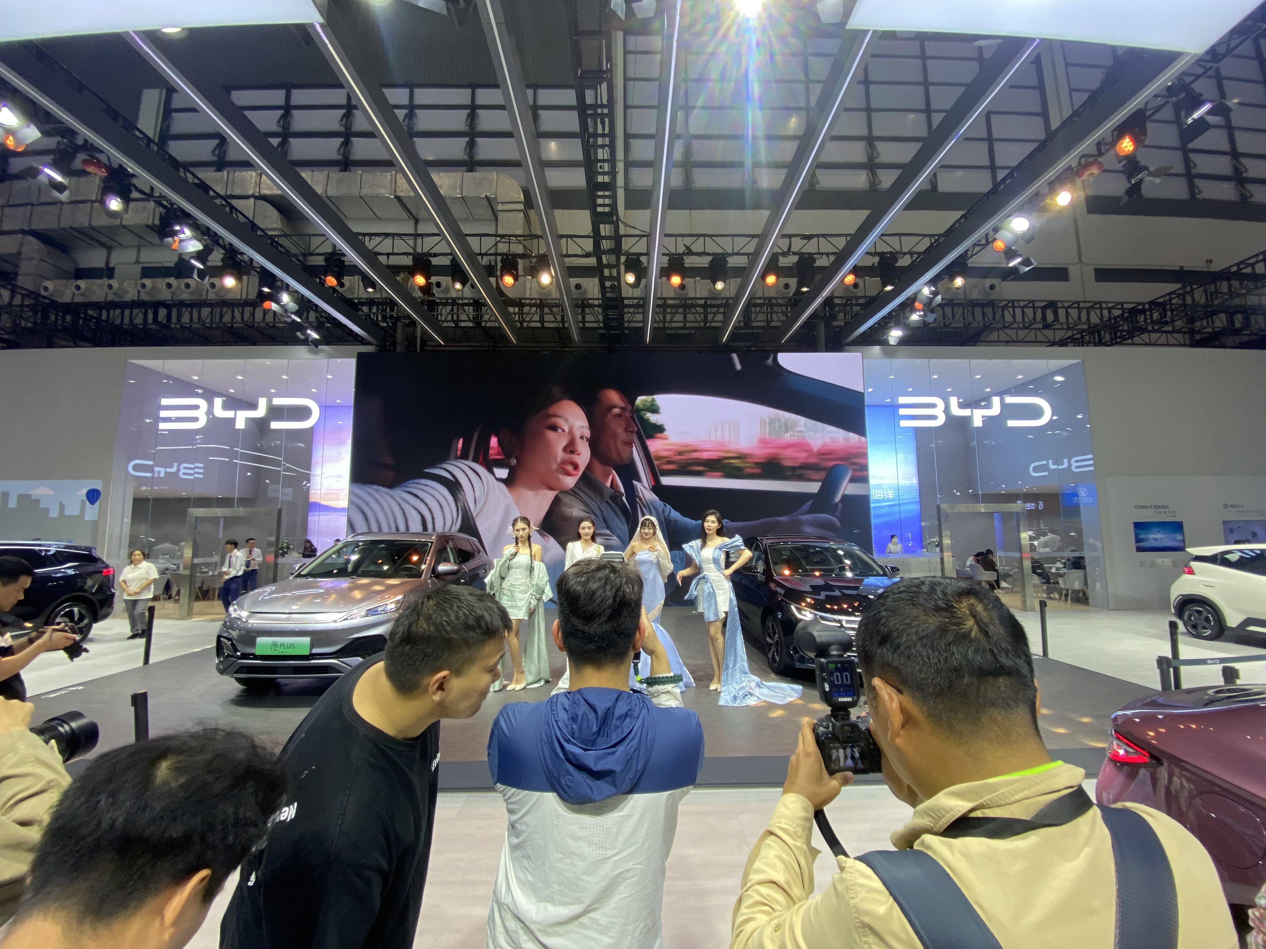 2024海南国际车展盛大启幕_搜狐汽车_搜狐网