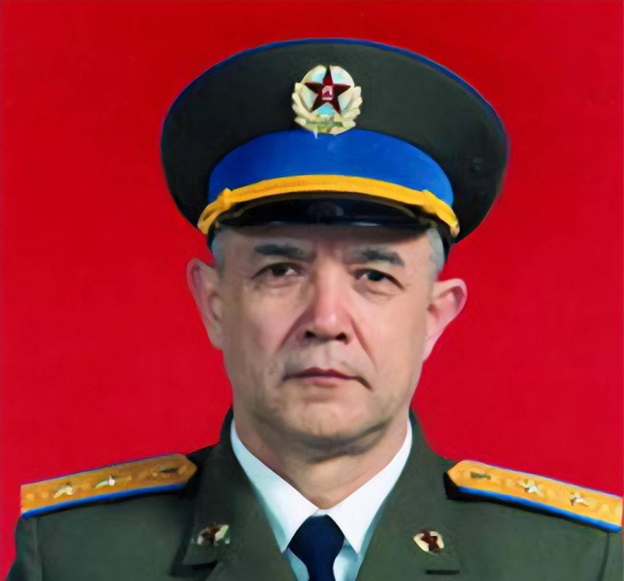 原创空军副司令林虎为了购买苏27带人把苏联17位将军喝翻在宴会厅