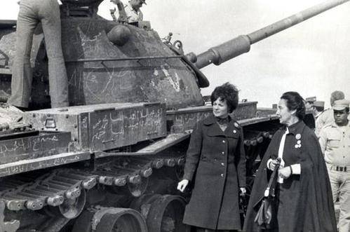 由于以色列情报的失误导致以色列在第四次中东战争遭遇惨败