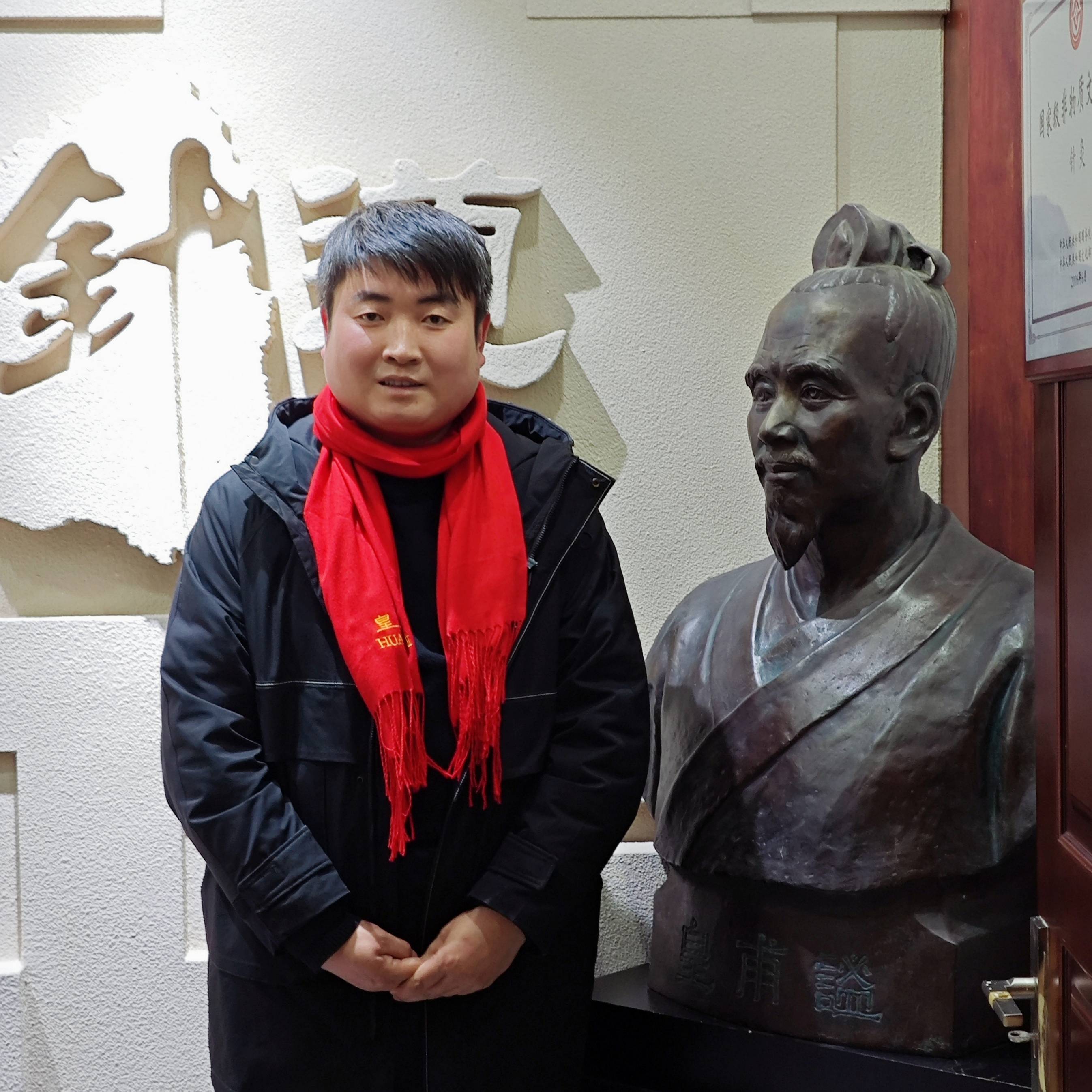 《针灸图经解析》序 (作者:李志锋)_皇甫_奇雅_日月