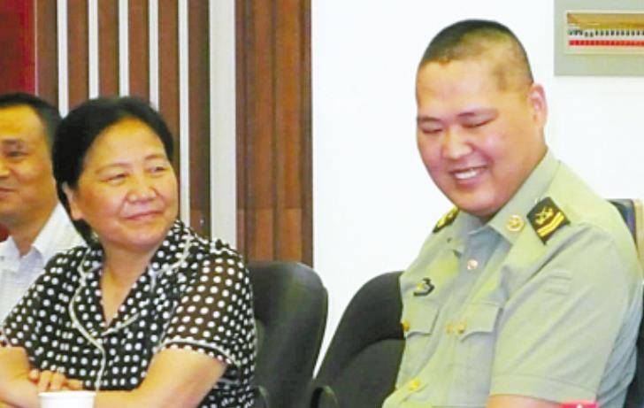 原创98年抗洪铁人嵇琪5进急诊5回抗战一线退伍后被查出恶性肿瘤