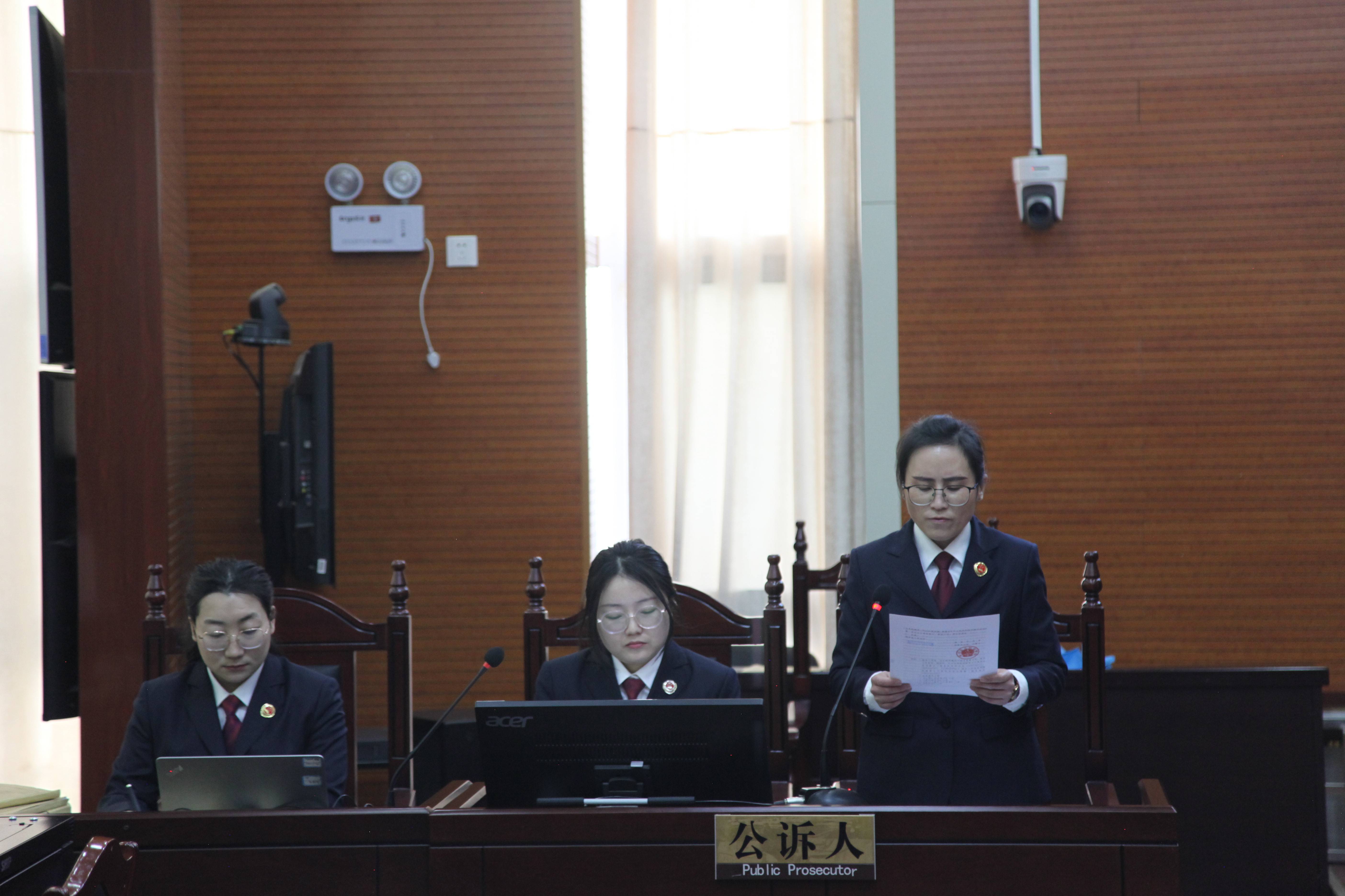 庭审观摩促规范 评议交流促提升_公诉人_案件_活动