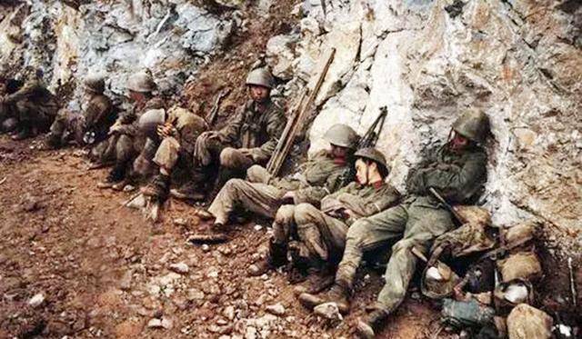 原创老山战役战事有多惨烈士兵打扫战场时岩石已碎成粉末