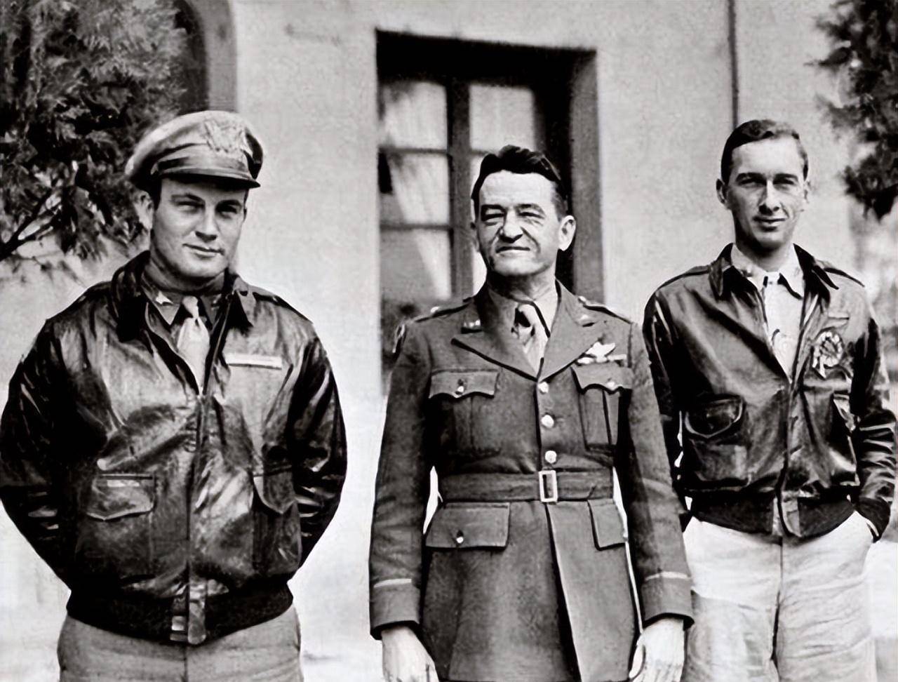 1944年美国飞行员被日机击落,机毁人亡身份成谜,7年搜查归故里_飞虎队