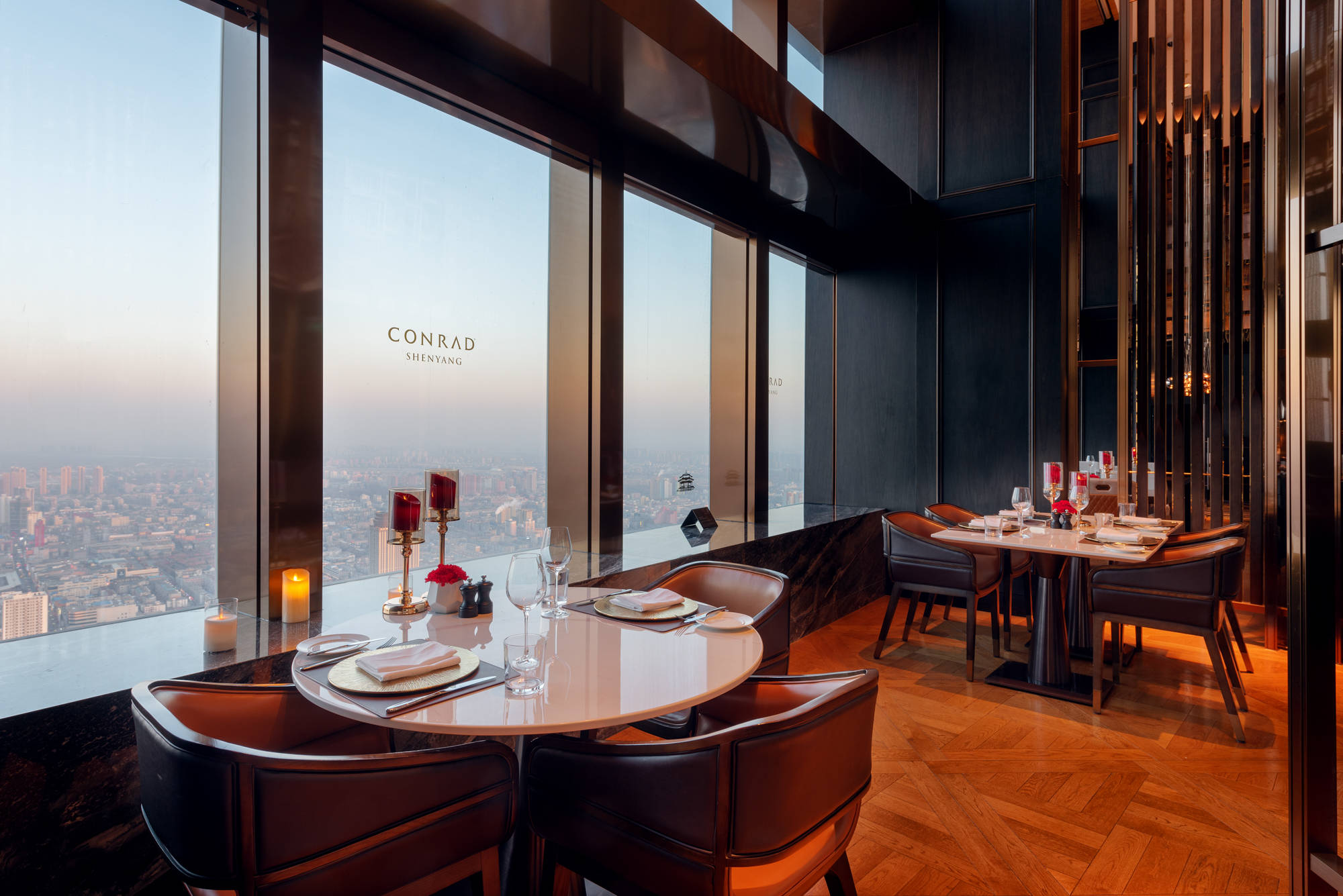 探索沈阳云端康莱德,览尽盛京繁华与优雅!_餐厅_东北_酒店设计