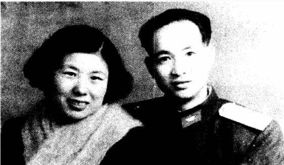 甘祖昌从未上一线却授少将辞官回乡后遭挤兑遗物是三枚勋章
