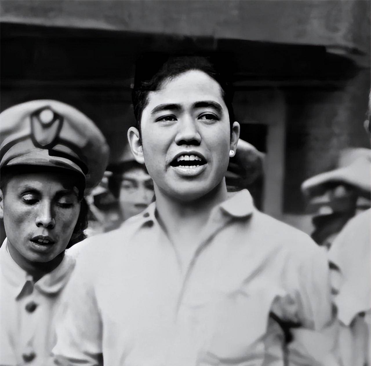 坦然大笑,死后,妻子知道他娶她是另有目的,但无恨_忻玉英_王孝和_丈夫