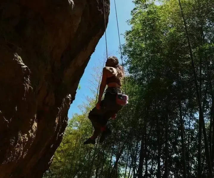 攀岩的趣味性在哪里?_线路_运动_难度