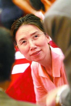 杨佳中科院盲人女教授15岁考上21129岁失明后再战哈佛