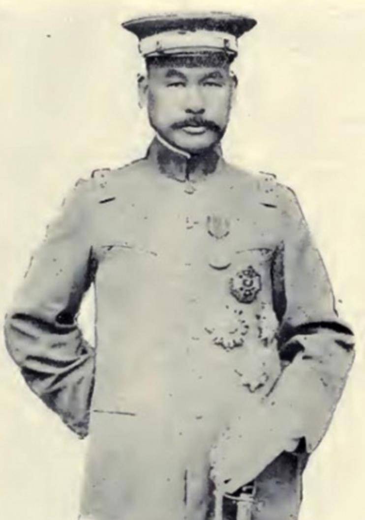 不久,他跟随浙江督军杨善德前往浙江.次年,他晋升为浙江宁台镇守使.