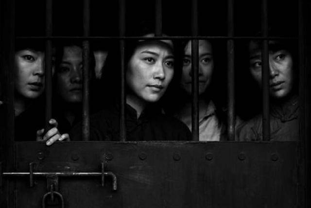 原创一场大雨揭开江姐当年的逃狱经历渣滓洞女牢挖出铁制工具