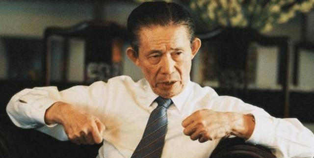 王永庆_李嘉诚_生意