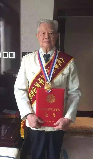 历史证明了南沙海战的重要性,而为国守土的陈伟文将军也不会被人民所