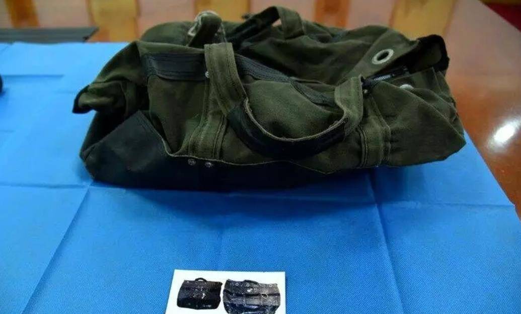 潜逃十六年,他变身亿万富翁,娶4个妻子生12娃,被捕后供出同伙_石二群