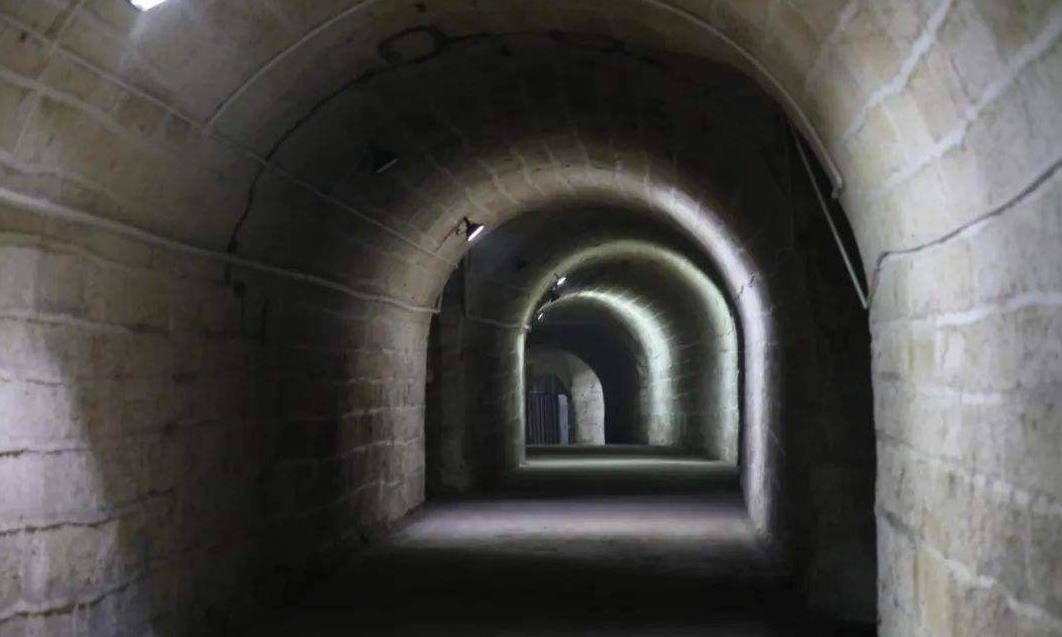 黑龙江女首富戴秀丽,95亿身价却惨遭离婚,丈夫直言:厌倦太富裕_生活_