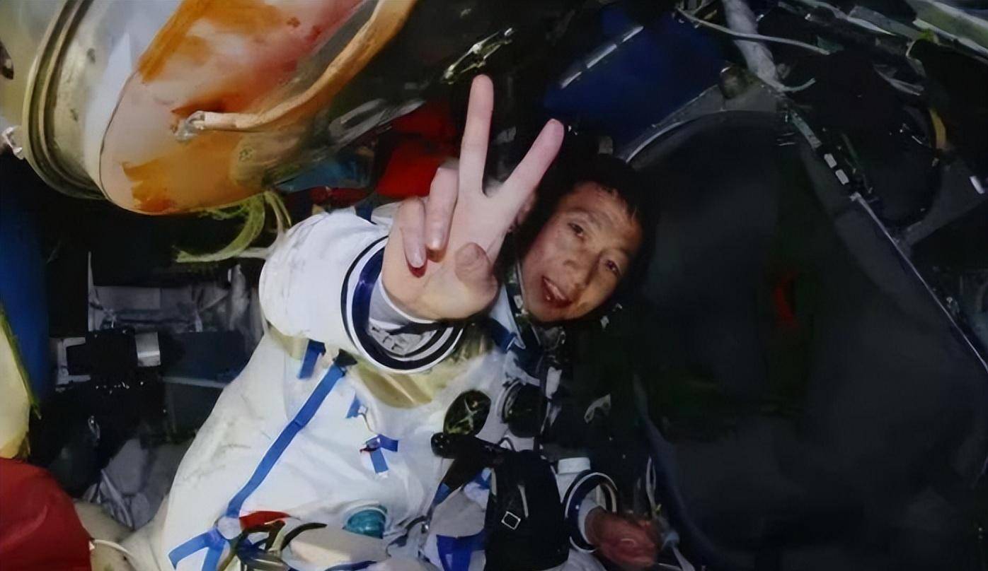 杨利伟_中国_火箭