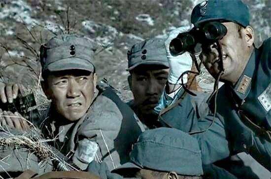其实剧中把楚云飞的人设搞成黄埔五期毕业的晋绥军团长是颇有深意的