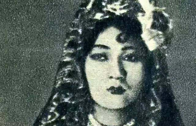 俞珊家里知道此事后,俞珊的父亲俞大纯紧急叫停了此事.