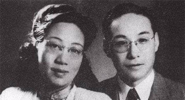 他是《伪装者》明楼原型,拥有五重间谍身份,1987年去世_袁殊_情报