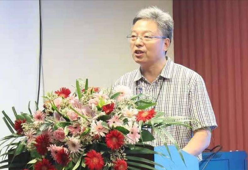 当年电击网瘾少年的杨永信,被勒令关停网戒中心,后来他怎样了?_男孩_