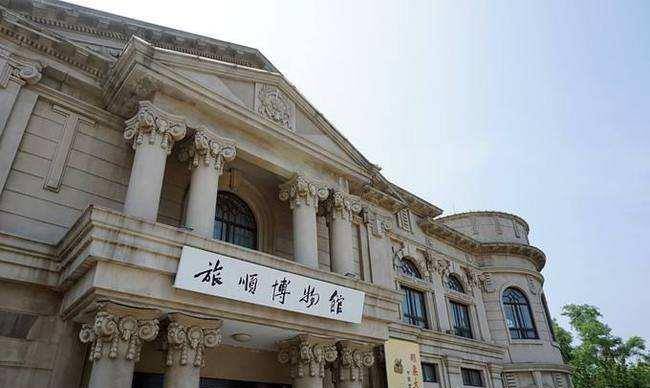 原创儿子偷拿溥仪的一张破画8年后父亲10元卖掉今却价值2个亿