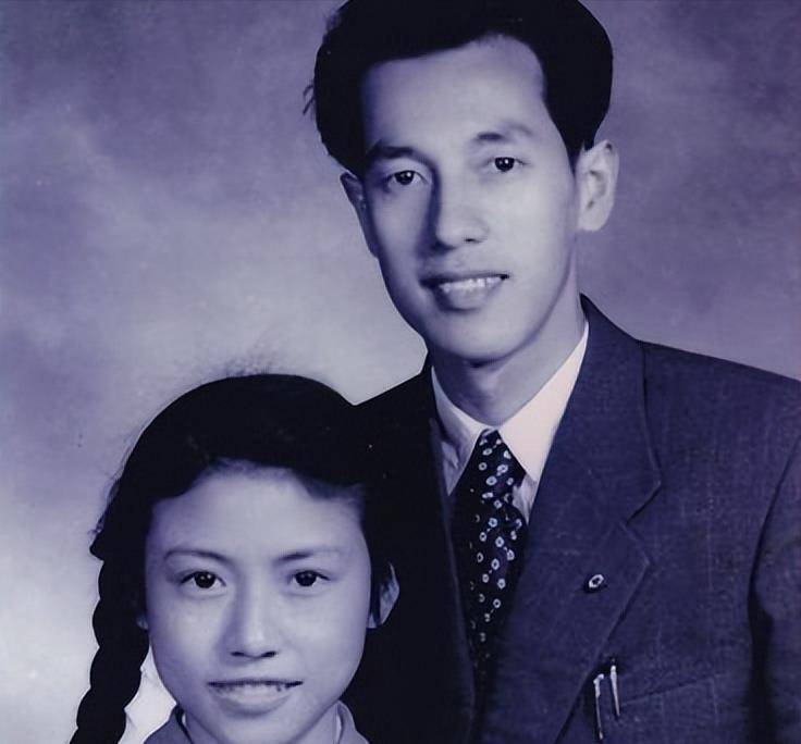 黄旭华从学校毕业之后,就进入了上海船舶建造处工作,如果说在他研制核