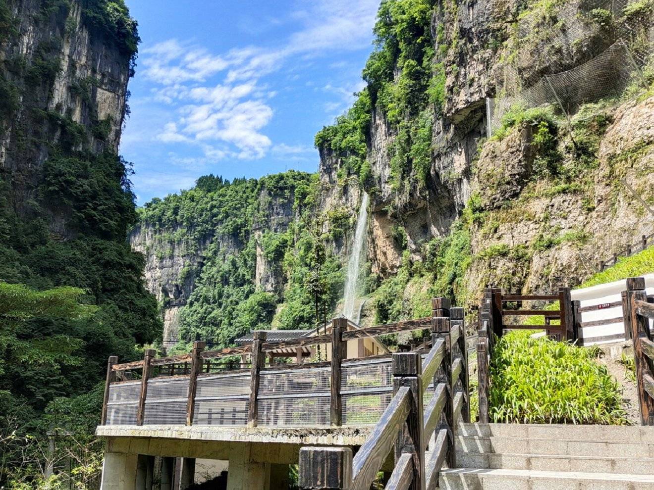 恩施旅游必玩的景点恩施旅游景点有那些