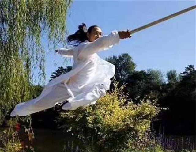 古代的轻功那么厉害为何现在却失传了其实原因很简单