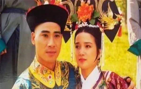 咸丰最荒唐的事,将妃子差点降成宫女,没几天又因其美貌升回来_徐佳氏