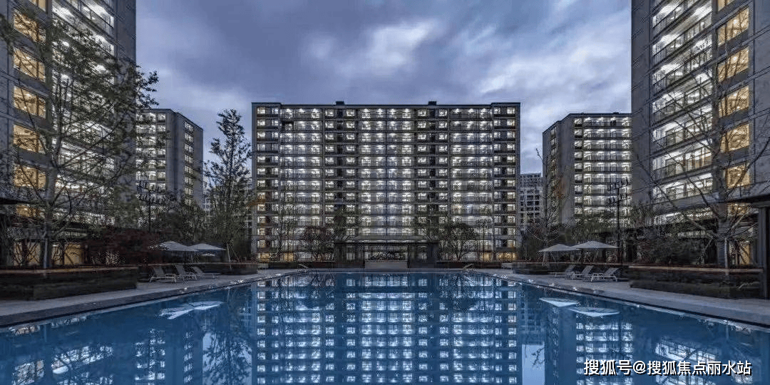 嘉兴城东绿城滨河鸣翠府