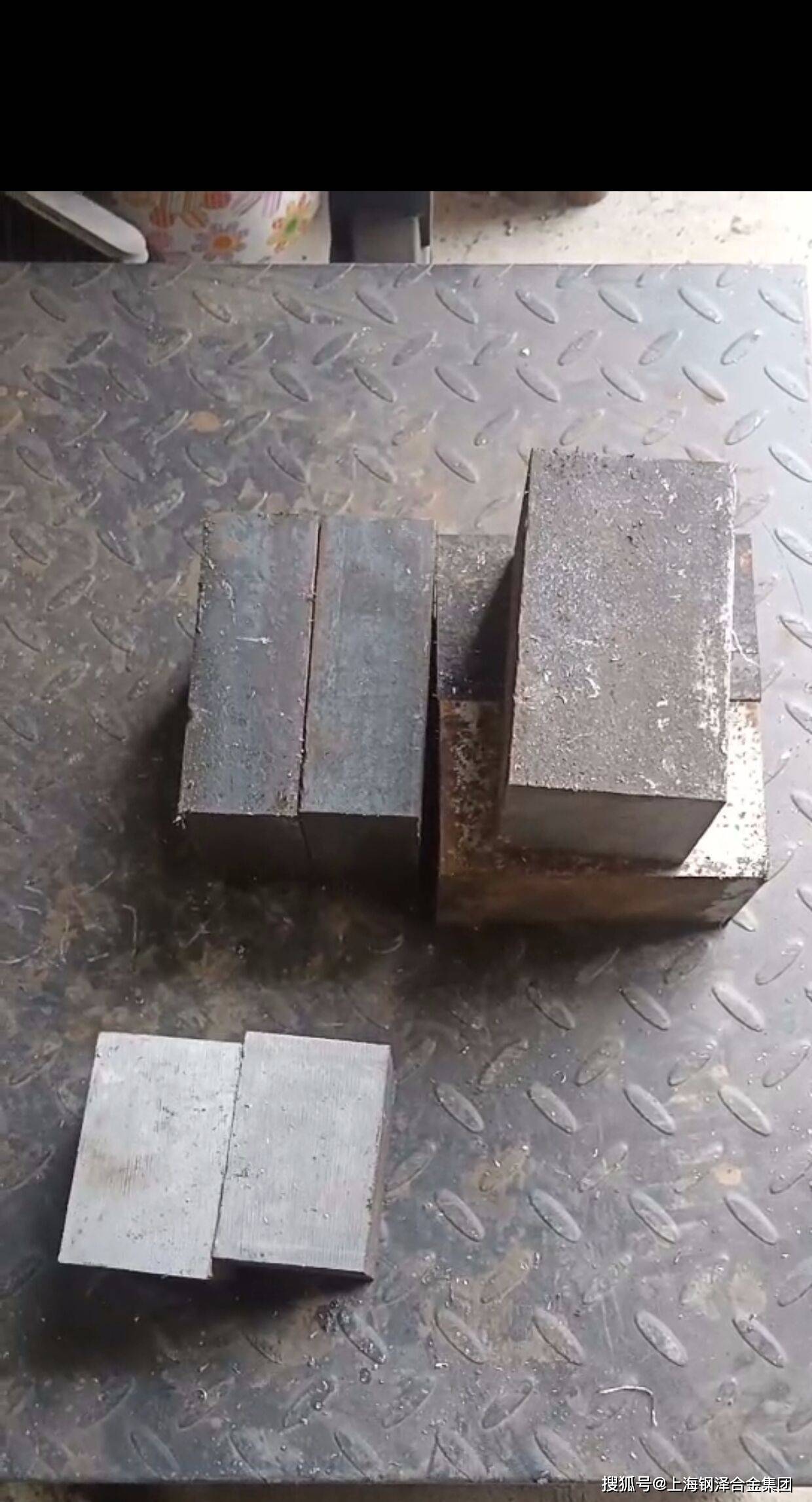 化学成分:20crmoniv合金钢的化学成分包括碳(c:0.17～0.