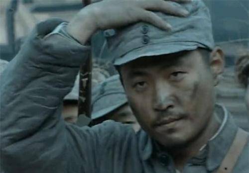 张大彪总抱着捷克式扫射合理吗士兵要是我早被拉出去毙了