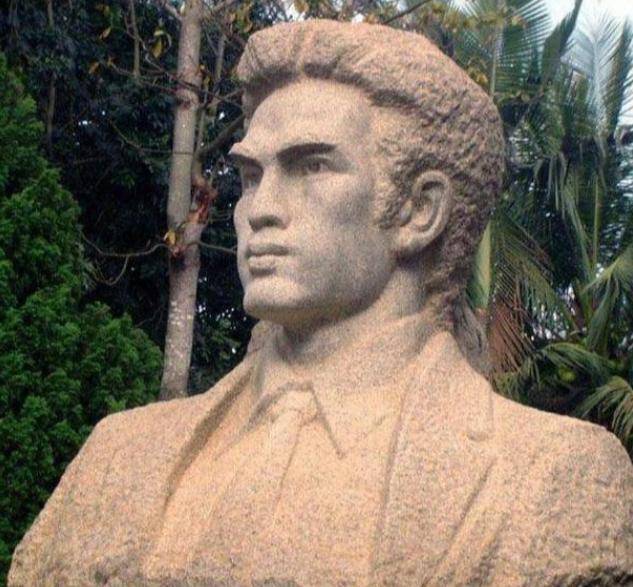 党内英才李硕勋年仅28岁牺牲妻子守寡54年儿子成国家总理