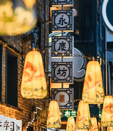 街头喧闹:体验城市的热闹场景-搜狐大视野-搜狐新闻